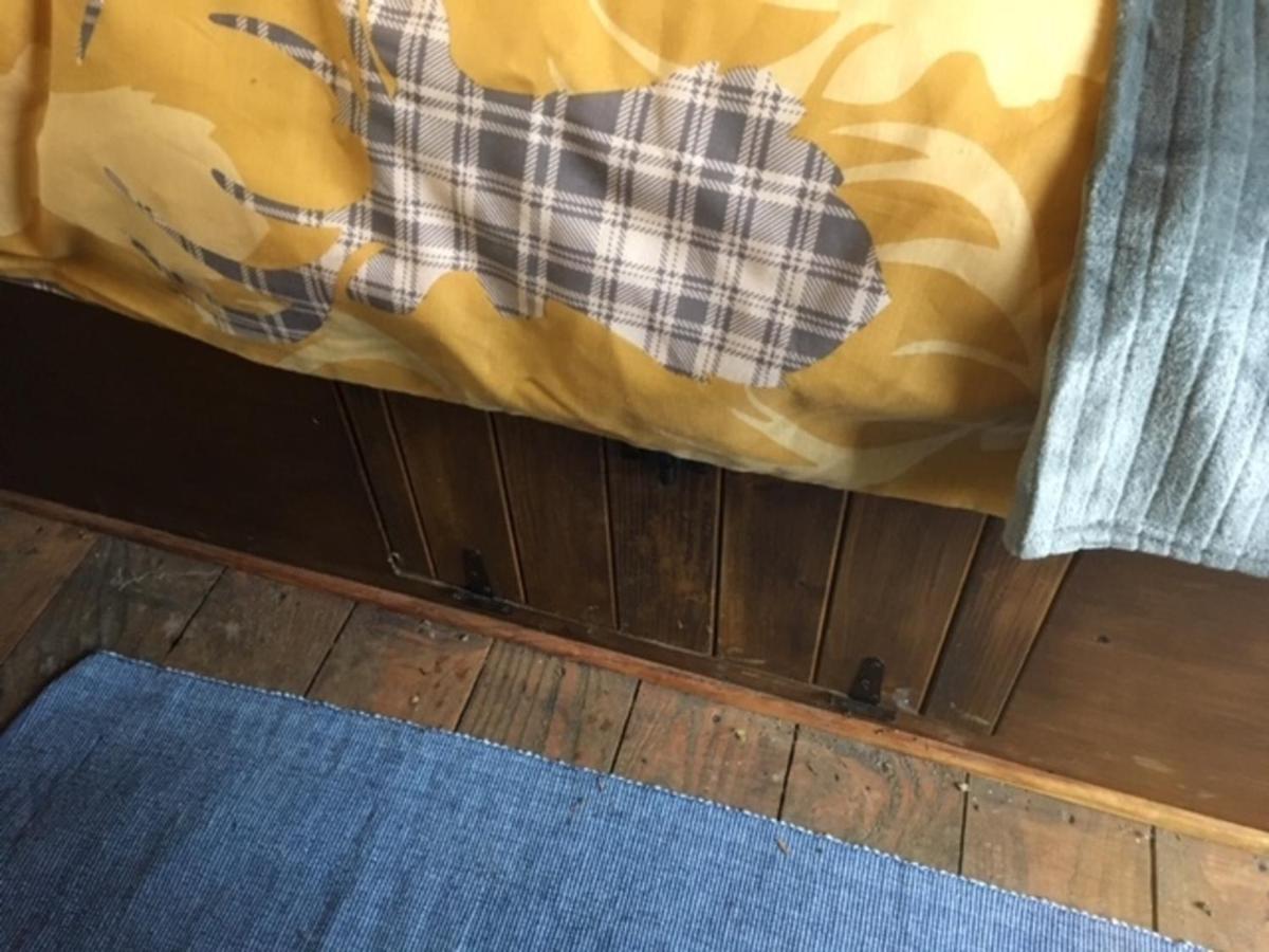 Charming 2-Bed Cabin In Domfront-En-Poiraie Perrou Екстериор снимка